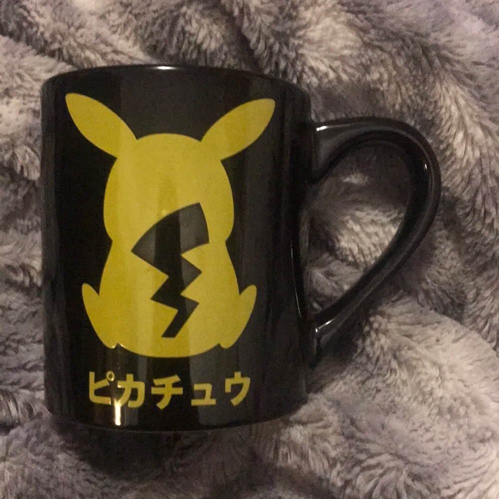 NEW Pokemon Pikachu  Mug